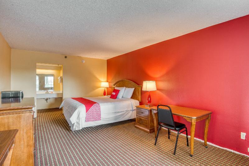 Oyo Hotel Jackson Fairgrounds I-55 Bagian luar foto