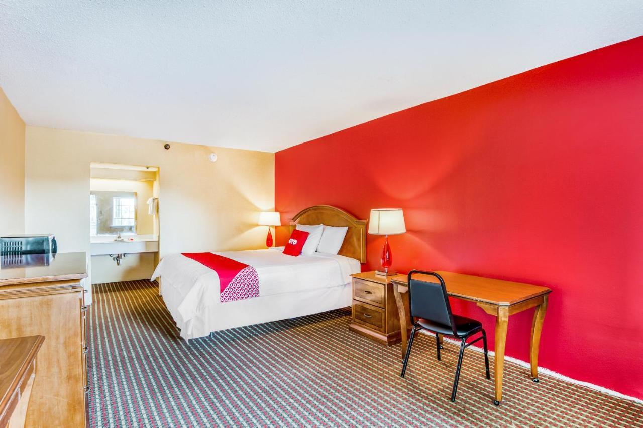 Oyo Hotel Jackson Fairgrounds I-55 Bagian luar foto