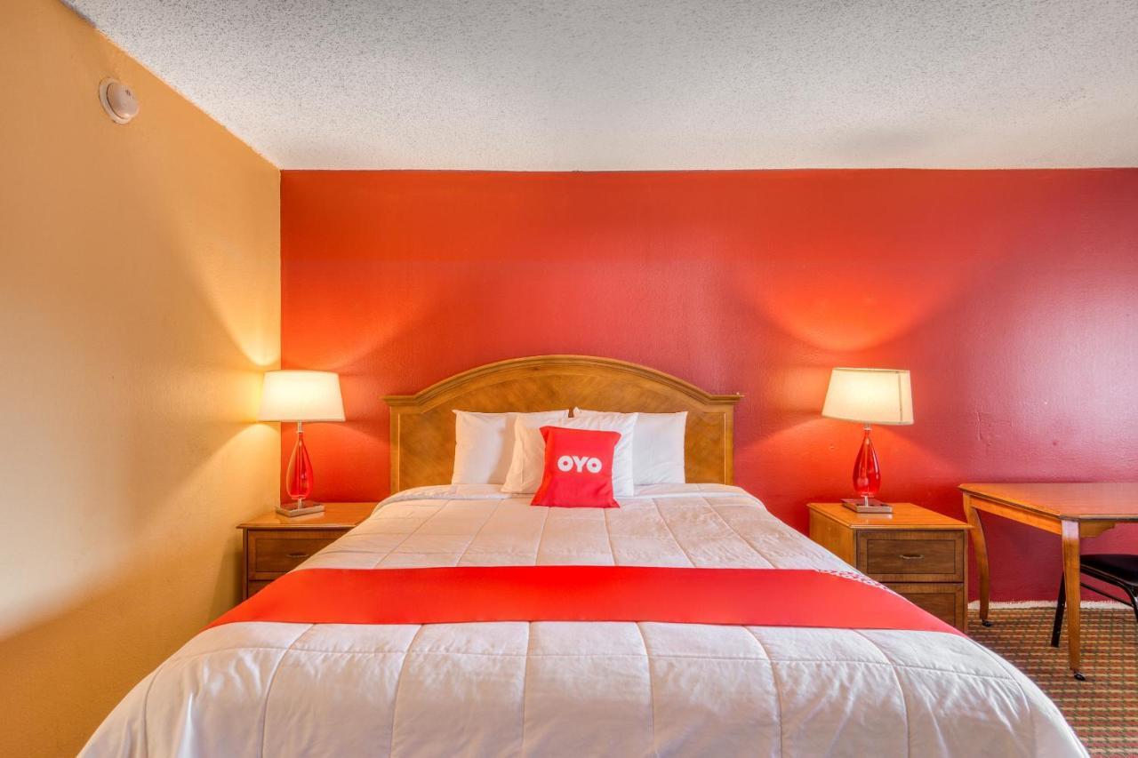 Oyo Hotel Jackson Fairgrounds I-55 Bagian luar foto