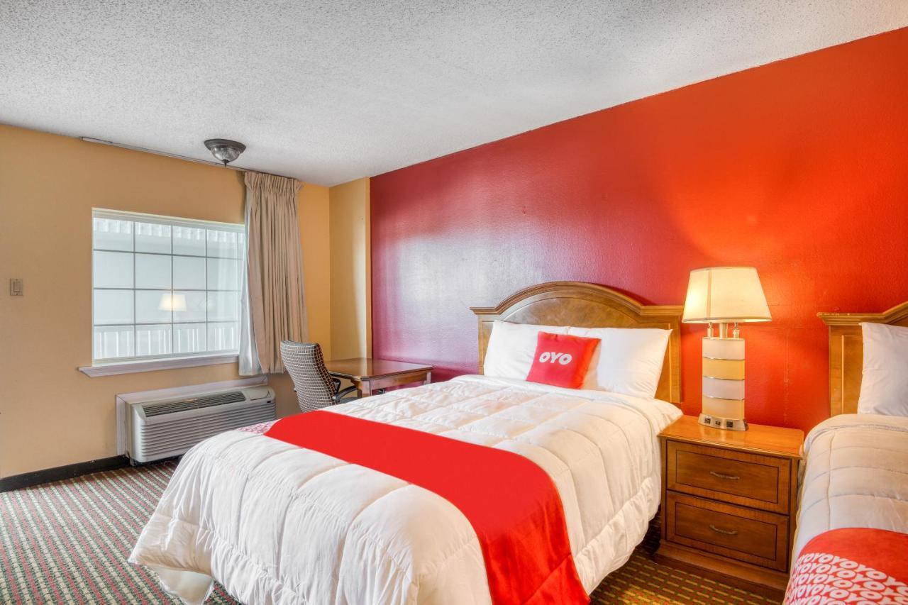 Oyo Hotel Jackson Fairgrounds I-55 Bagian luar foto