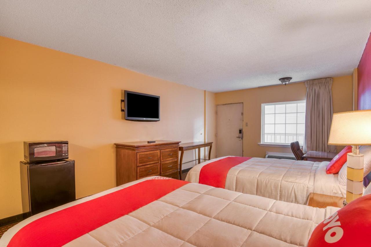Oyo Hotel Jackson Fairgrounds I-55 Bagian luar foto